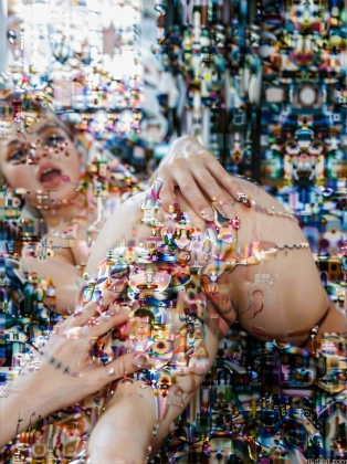 there are two women that are covered in confetti